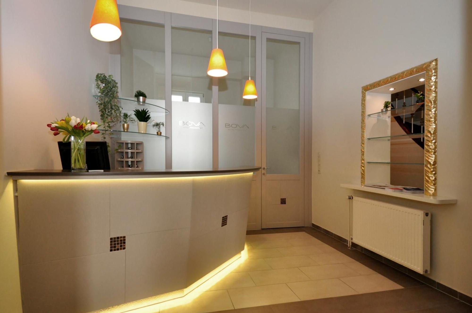 Hotel Bova Frankfurt am Main Dış mekan fotoğraf
